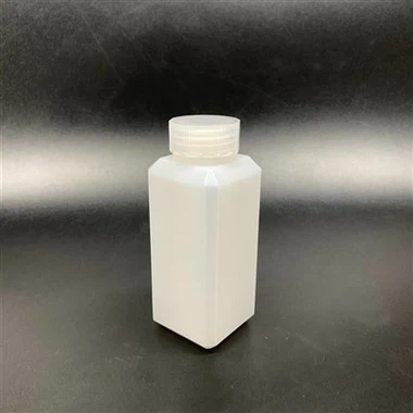 명확한 플라스틱 정연한 병